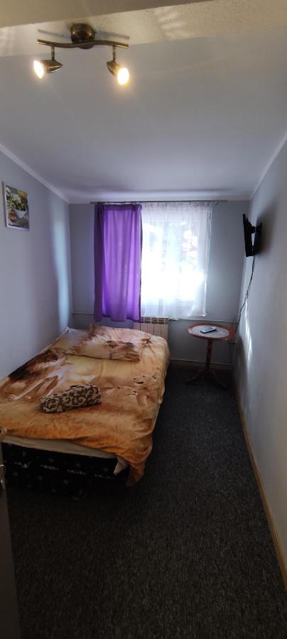 Zajazd Pod Lwem Trzebnica Bagian luar foto