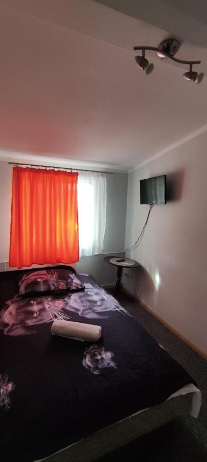 Zajazd Pod Lwem Trzebnica Bagian luar foto